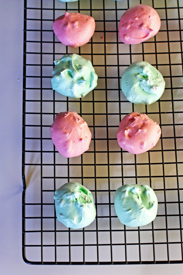 Christmas Meringue Cookies