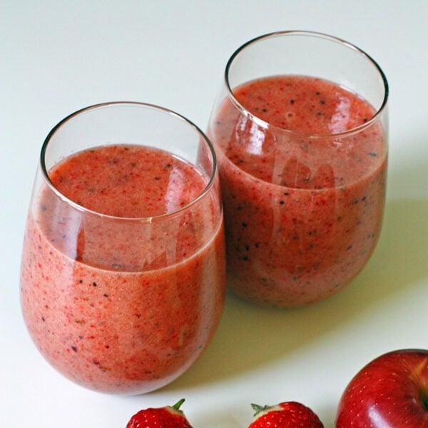 Strawberry Apple Kiwi Smoothie